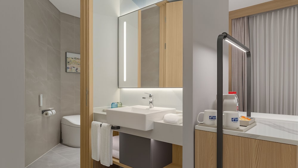 Holiday Inn Express Yantai Penglai by IHG, Dengzhou 49/50