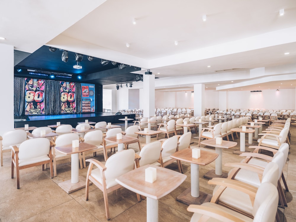 Iberostar Waves Las Dalias 38/50