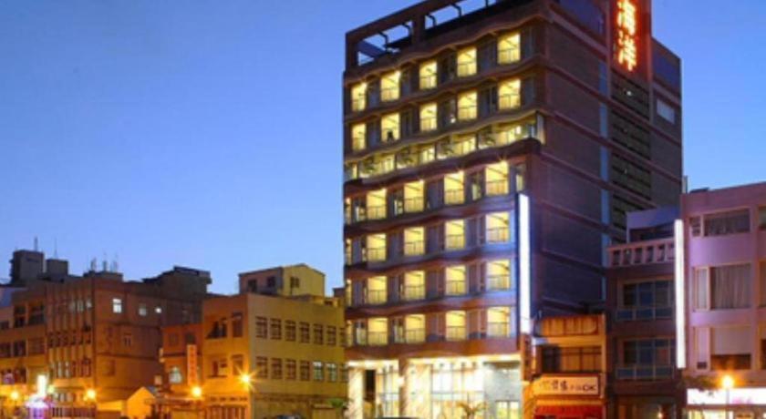 Ocean Hotel 5/39
