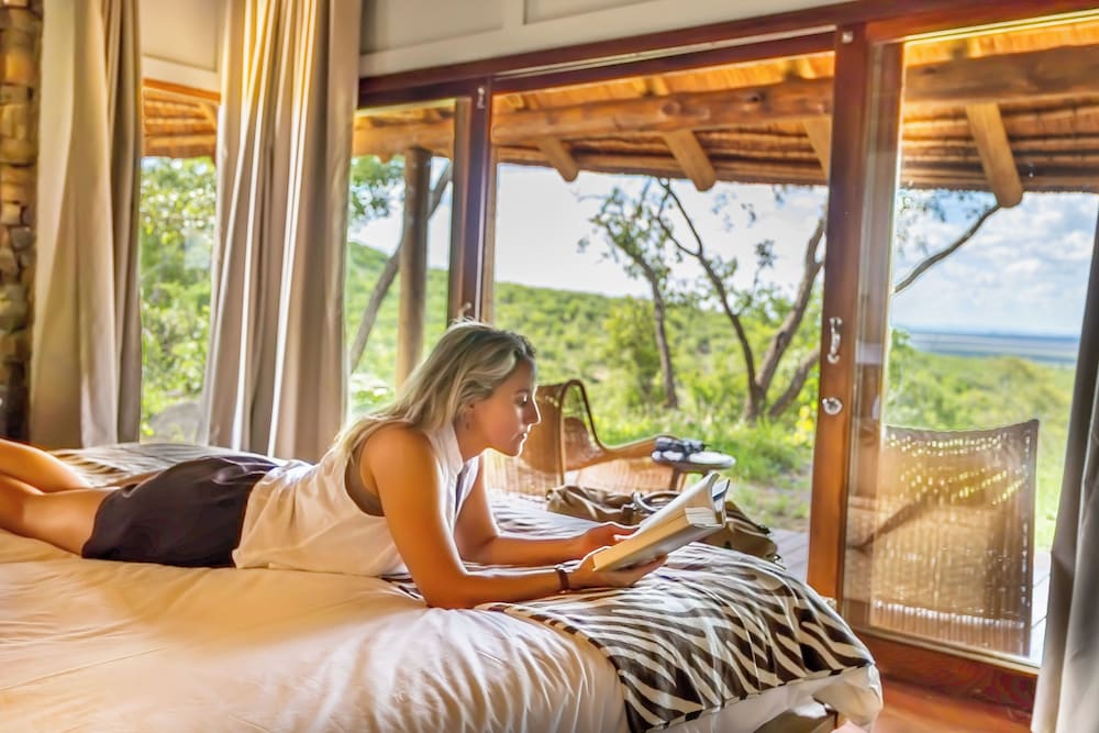 Buffalo Ridge Safari Lodge 22/50