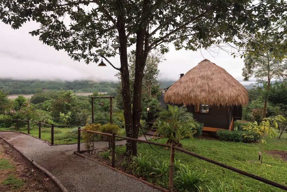 RAI SAENG ARUN RESORT 42/50