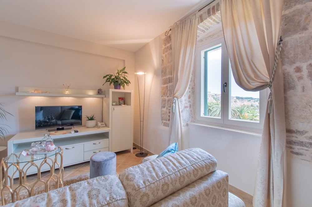 HOTEL PARK HVAR 53/76