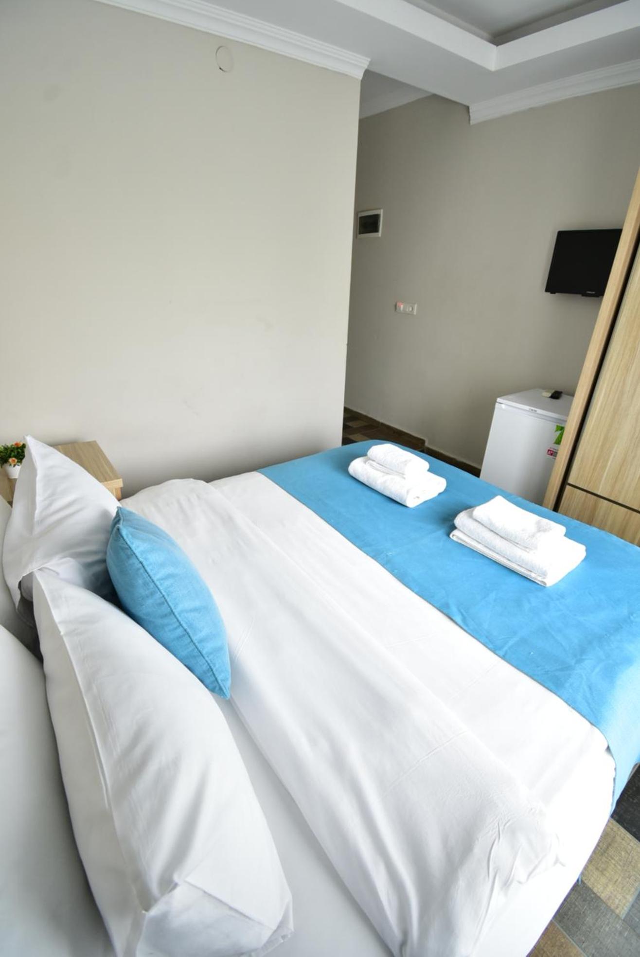 غرفة بسرير مزدوج بشرفة، M Suite Hotel 8/10