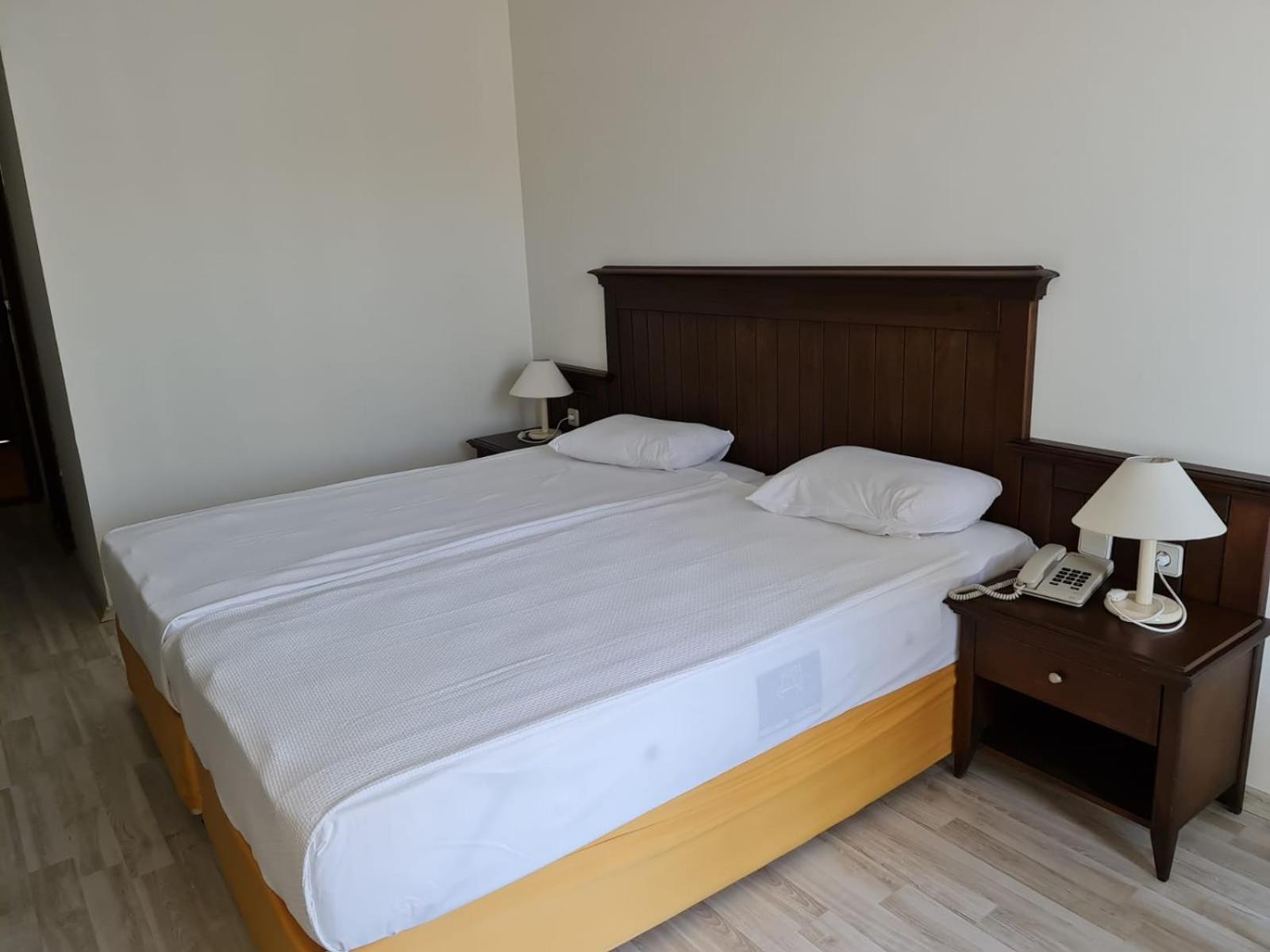 Superior, Double Bed, Palm Dor 5/10