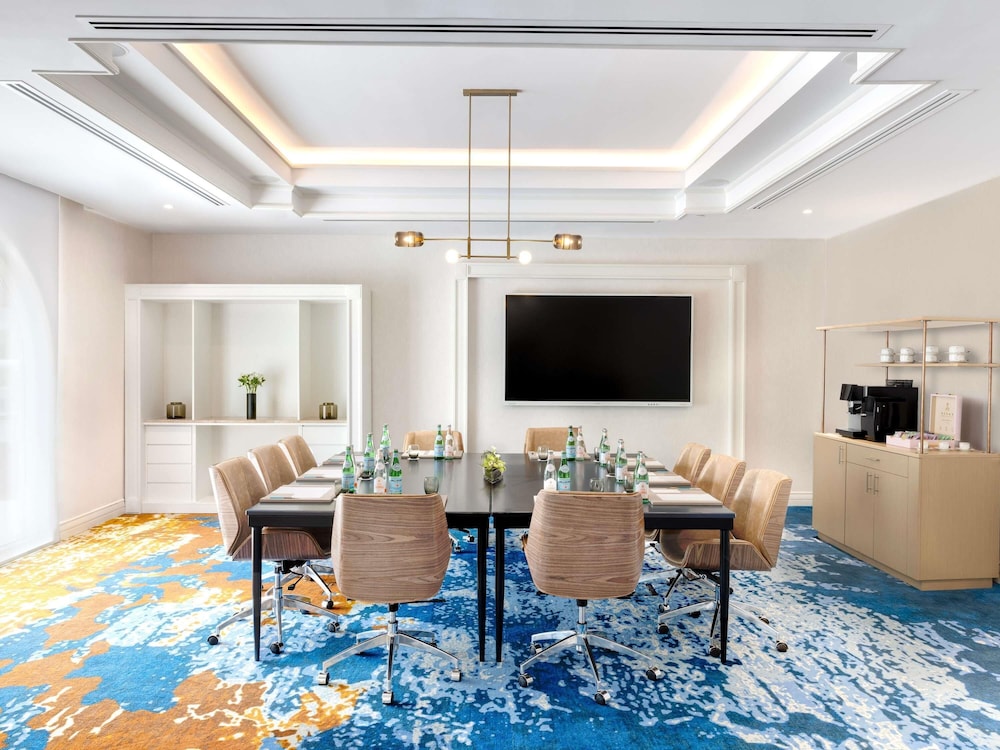 Sofitel Ras Al Khaimah Al Hamra Beach Resort 32/44