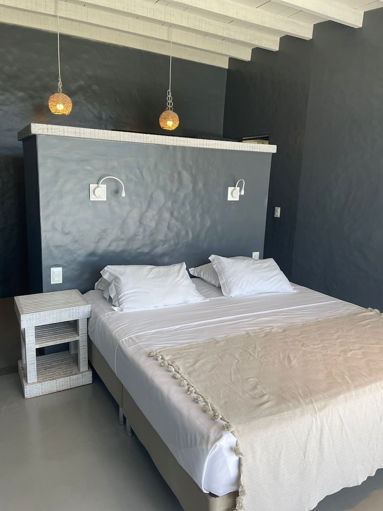 Club de Mar Condo Hotel 14/50