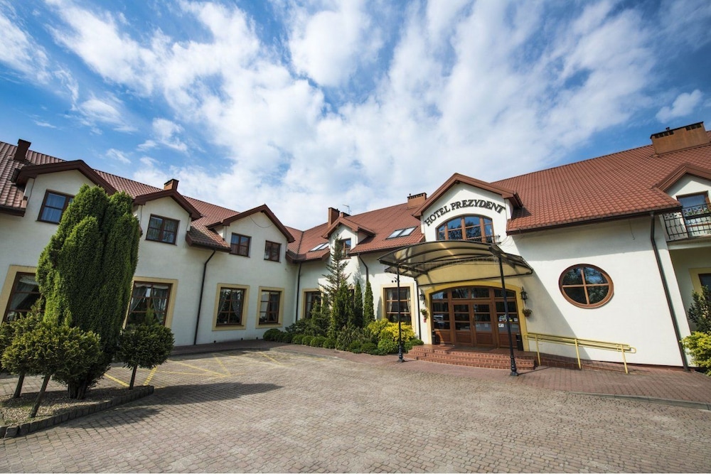Hotel Prezydent 1/48