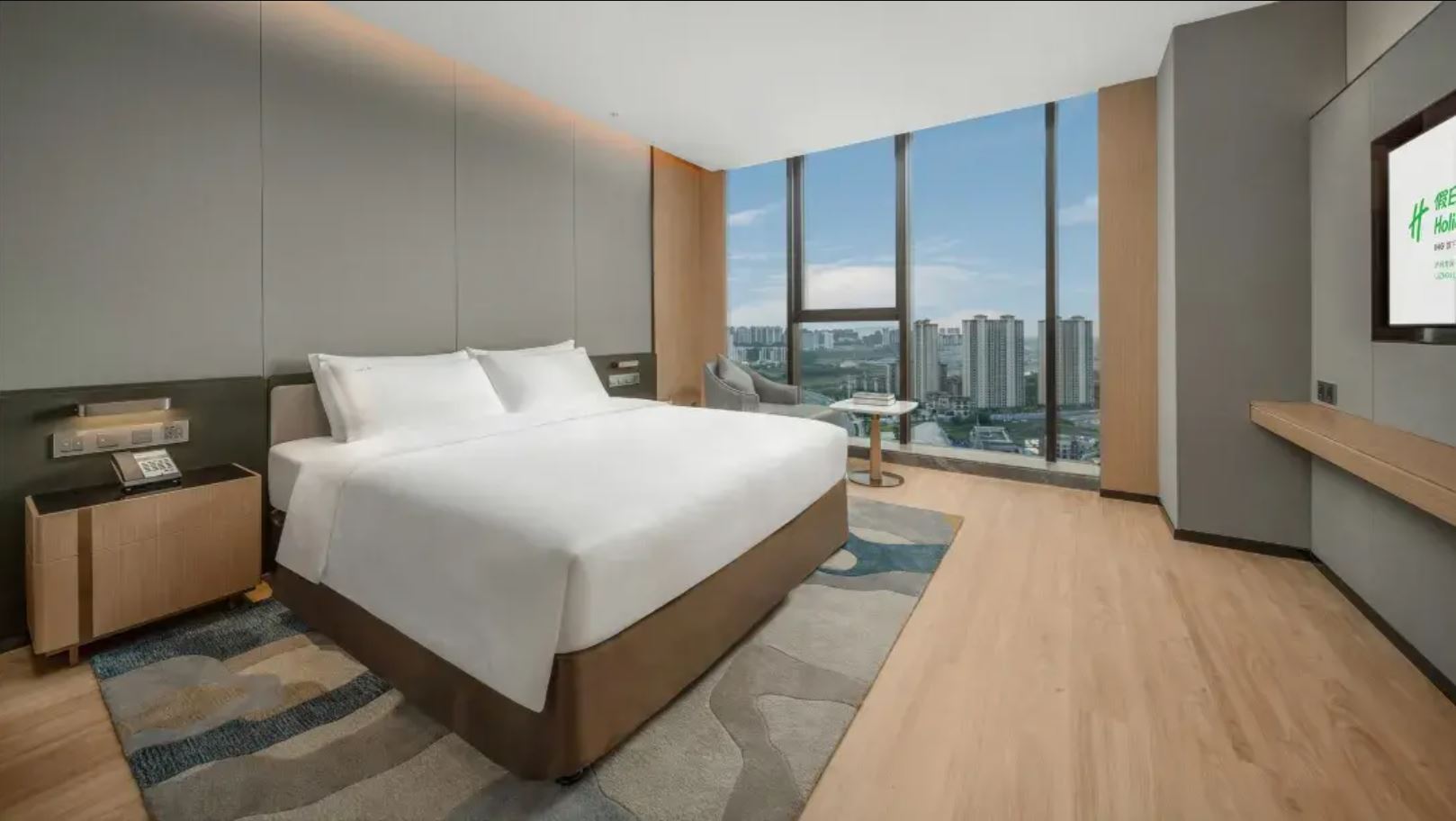1 Bedroom, Suite, Dining Area