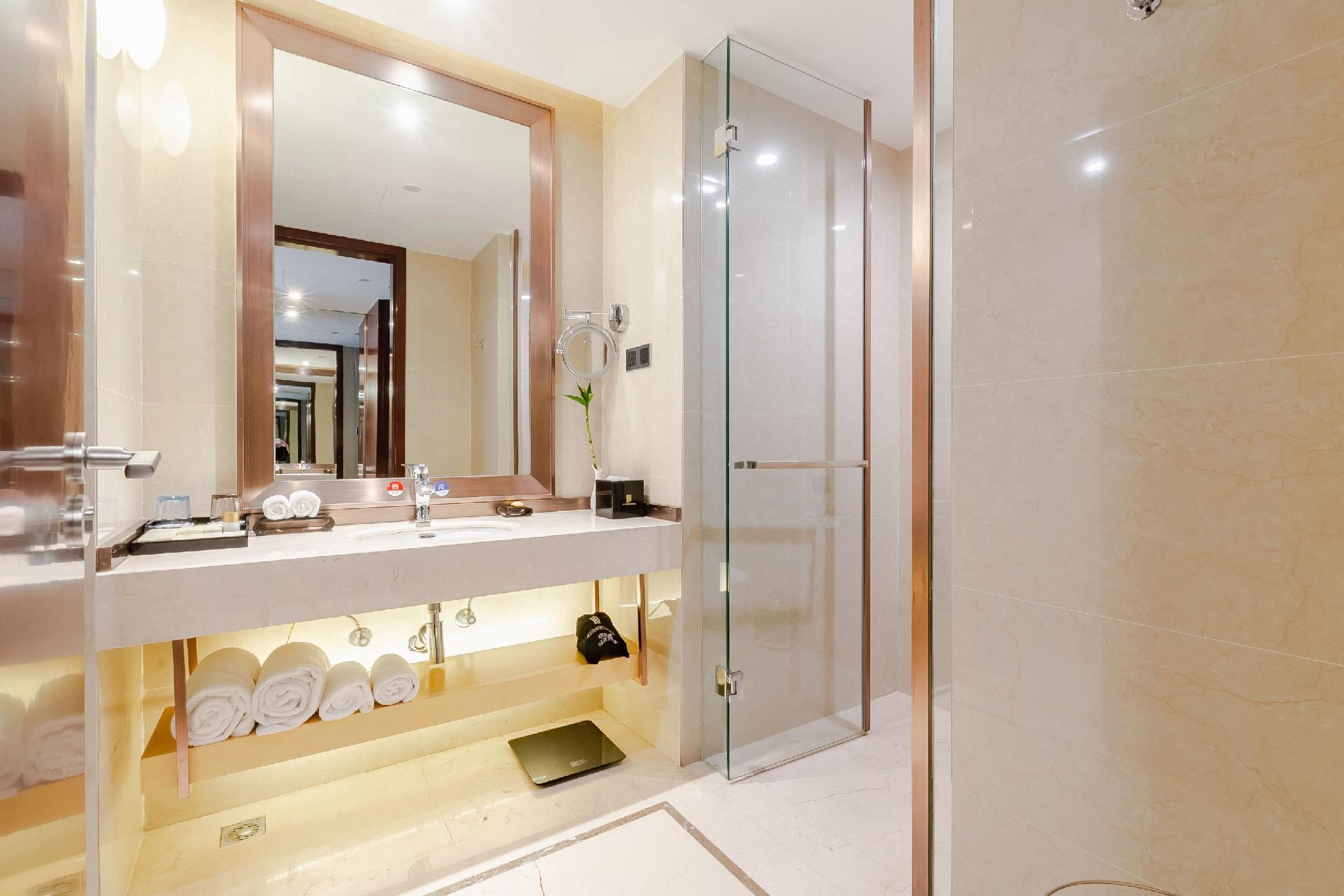 Tianming Jinjiang International Hotel 33/33