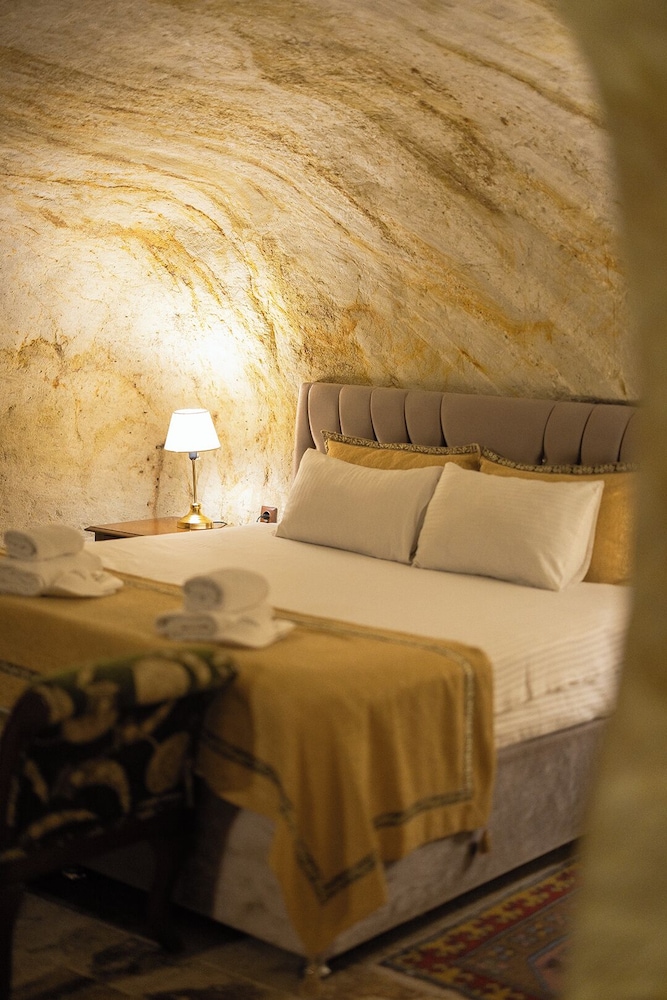 Roca Cappadocia 45/50