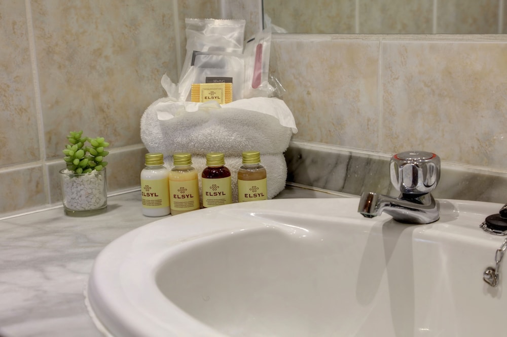 Best Western Plus Bentley Hotel & Spa 44/55