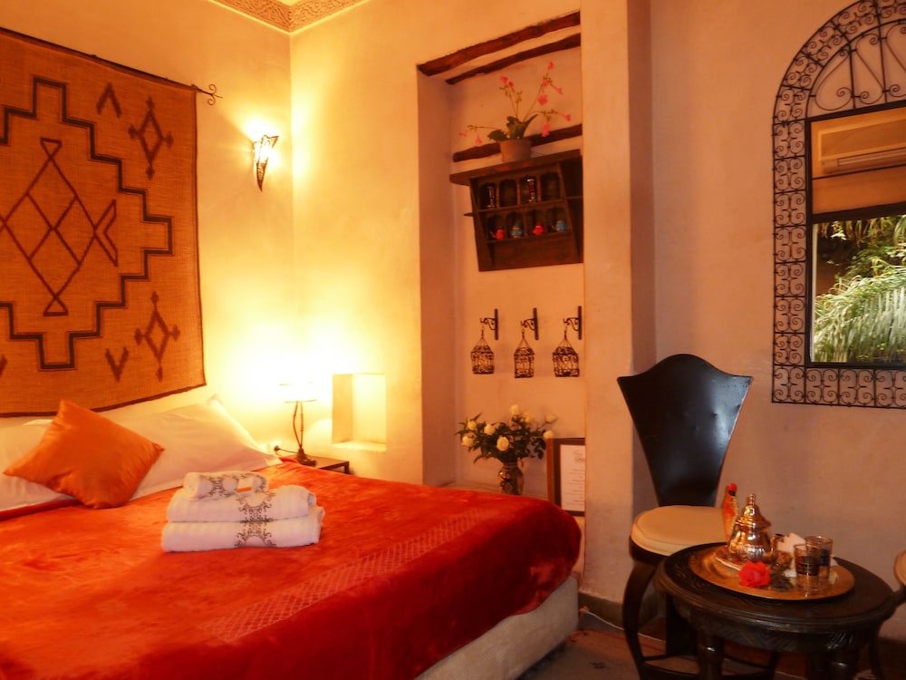 Riad Carina 14/75