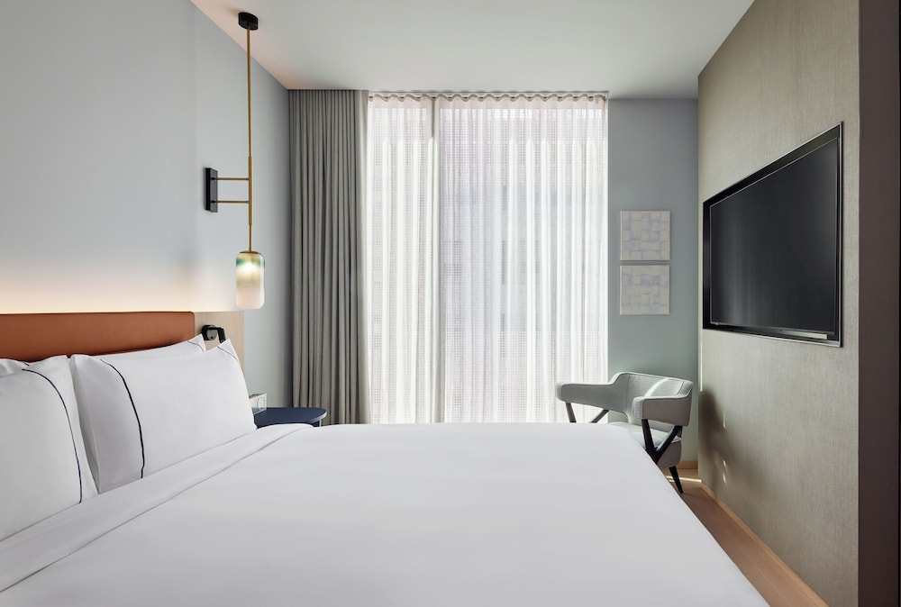 1 BEDROOM, APARTMENT