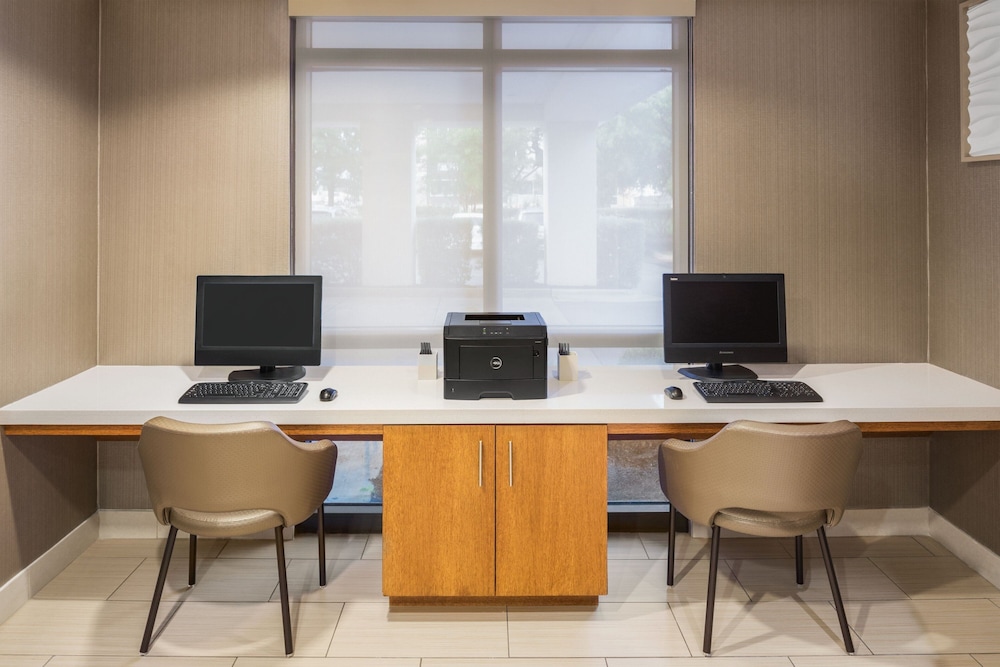 Springhill Suites By Marriott Round Rock 26/34