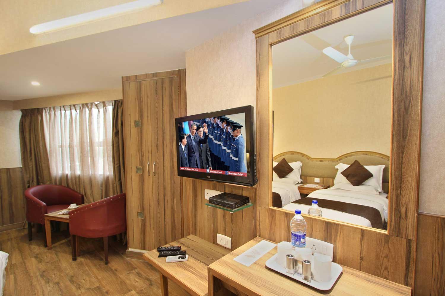 HOTEL EMPIRE INTERNATIONAL-CHURCH STREET 20/25