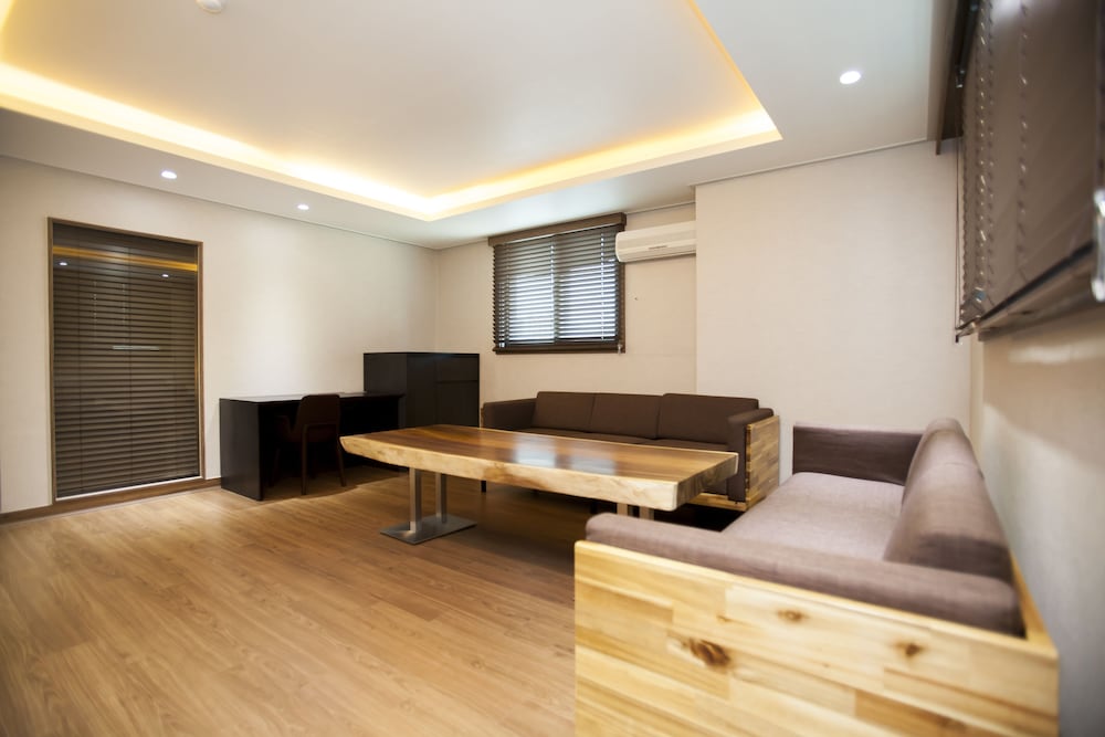 I-Check Hyunjin Hotel 53/67