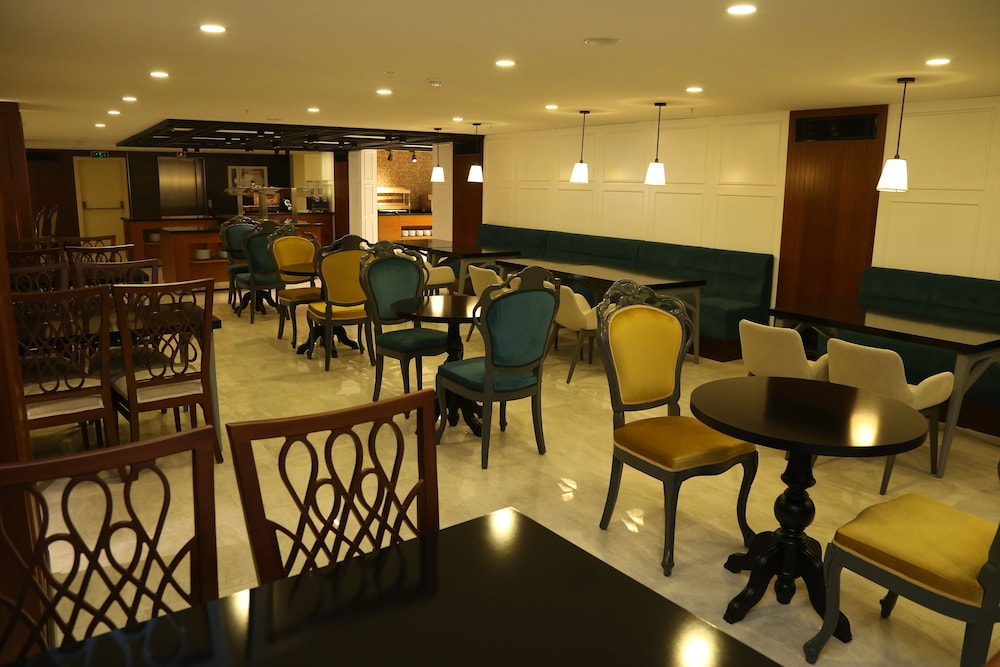 Yol Is Holiday Trabzon Otel 35/50