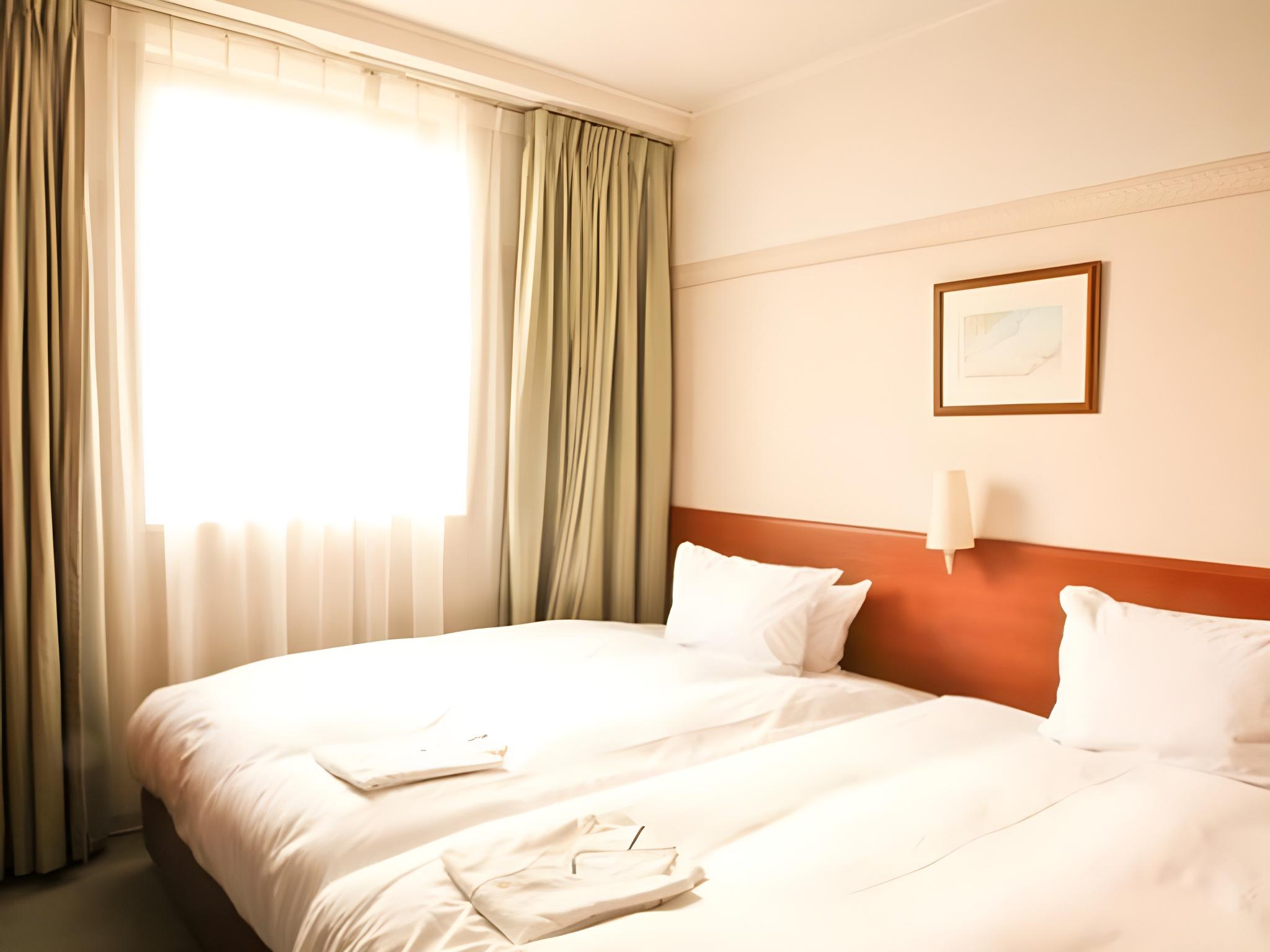 Compact, Twin Beds