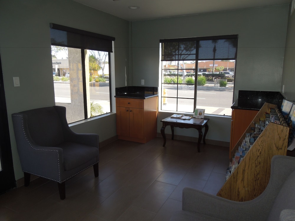 National Inn Garden Grove 37/60
