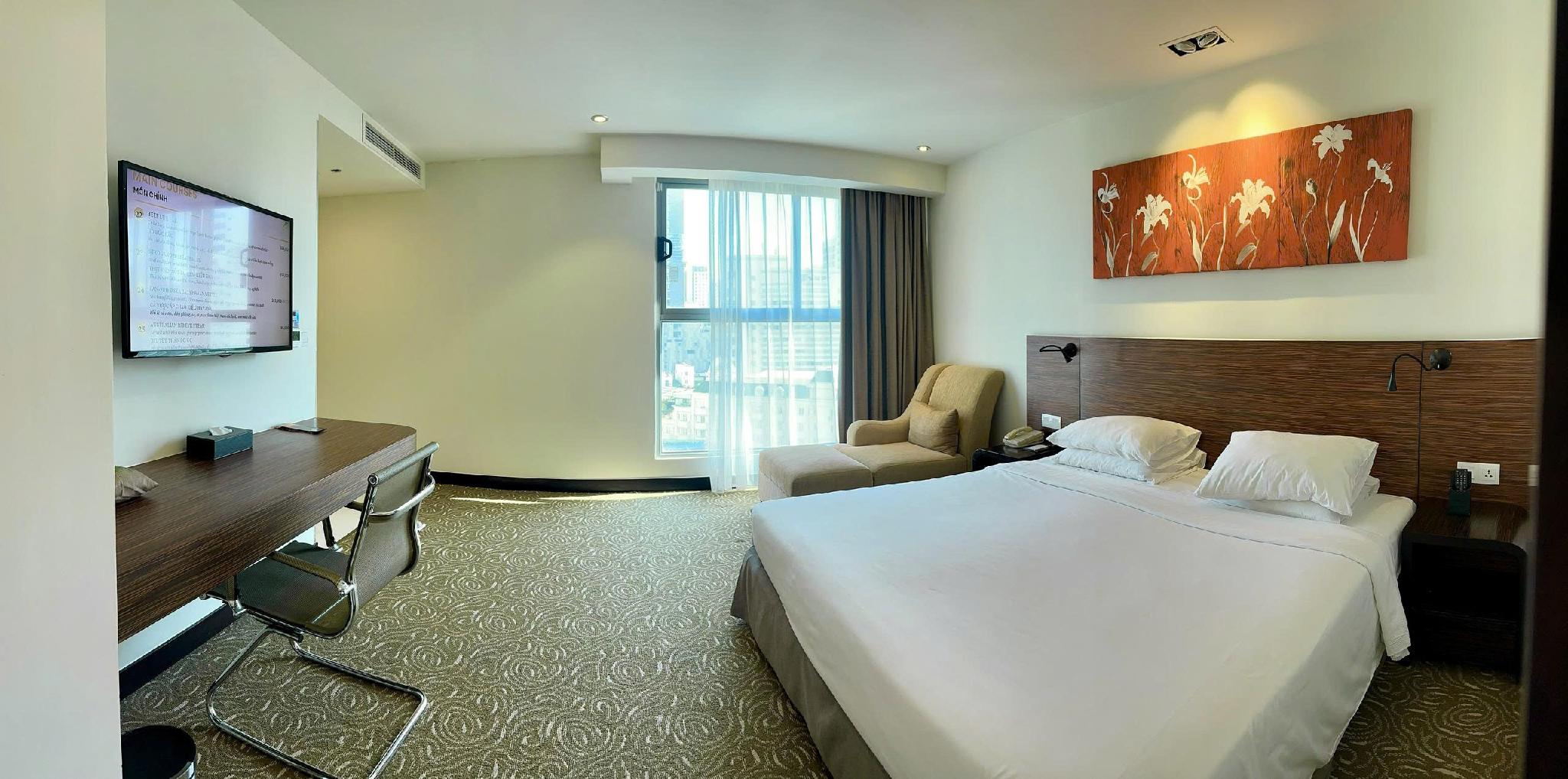 Duplex, Suite, City View
