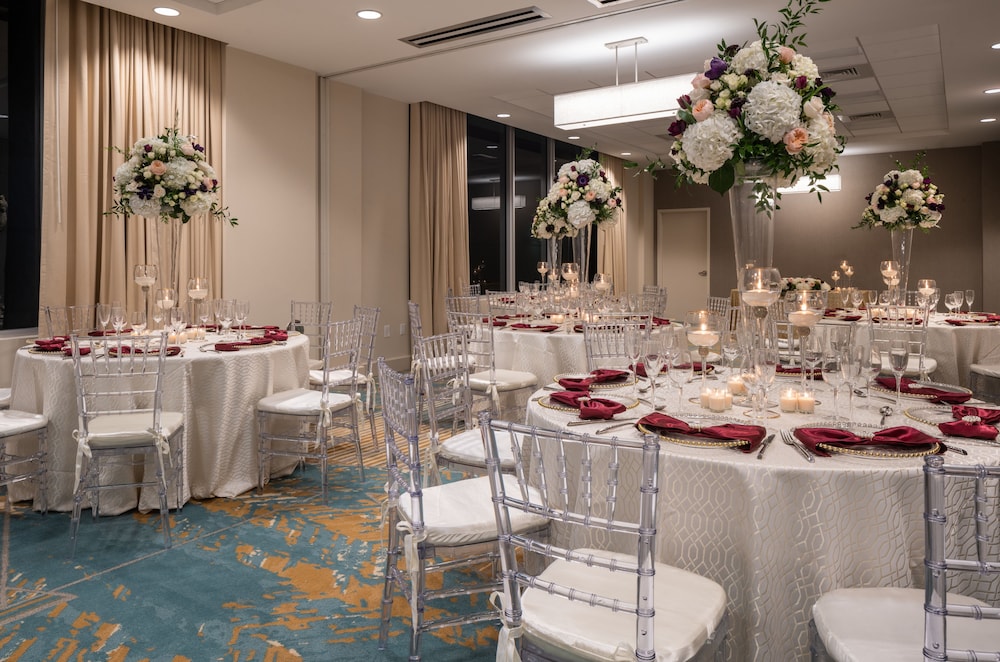 Doubletree By Hilton Miami Doral 36/44