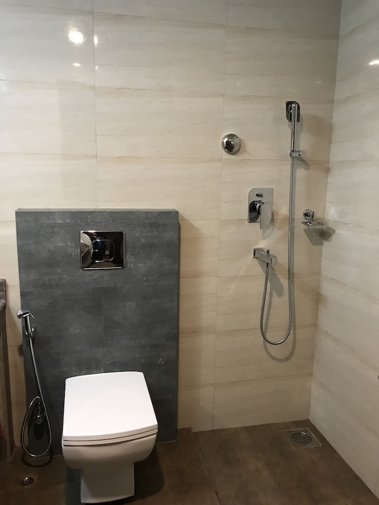 Kaveri Inn 31/31