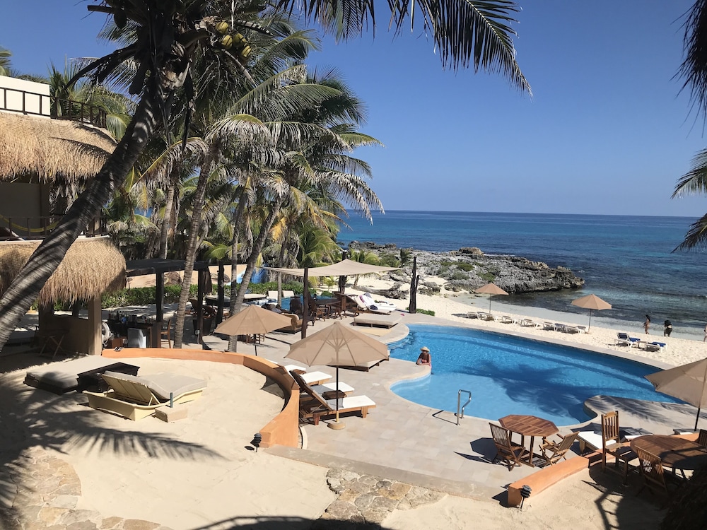 Playa La Media Luna Hotel 60/67