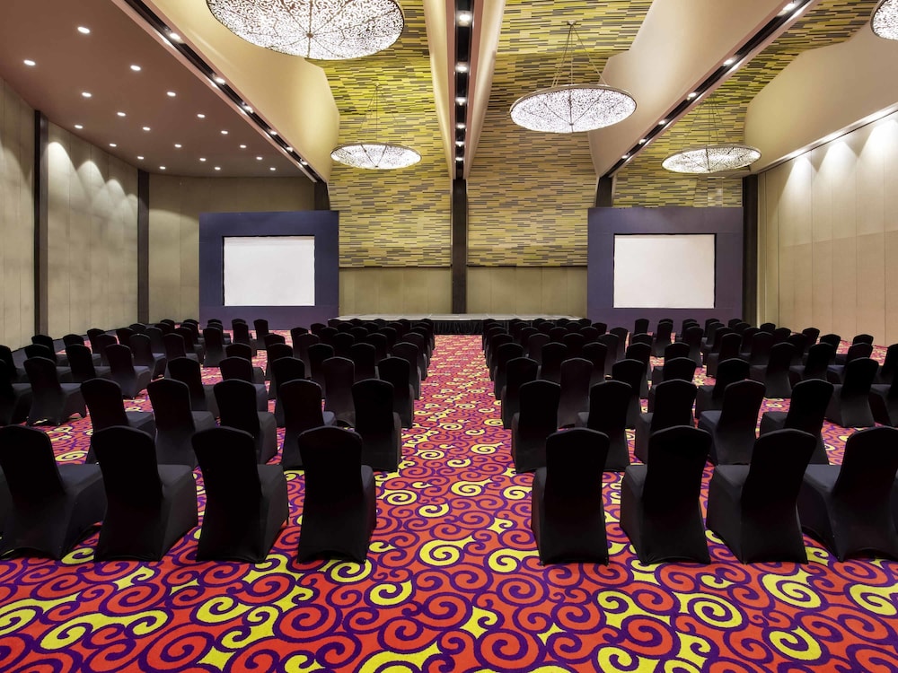 Novotel Lampung 64/72
