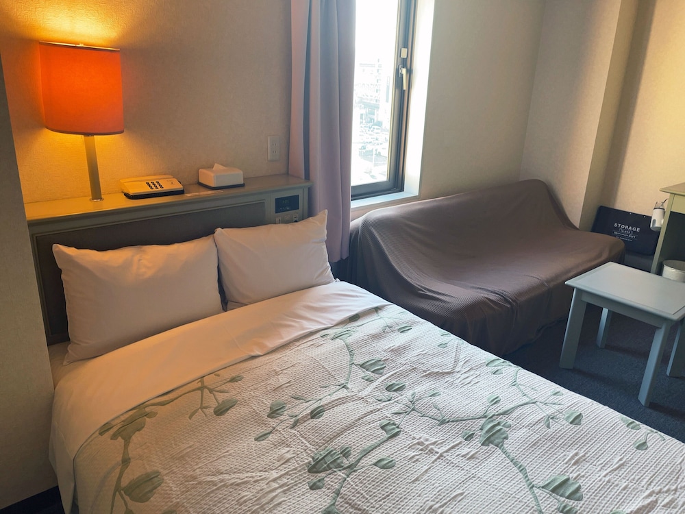 DELUXE, DOUBLE BED