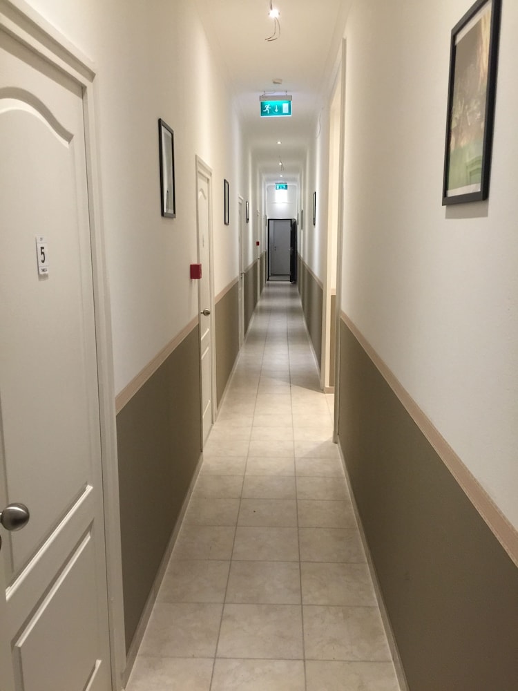 Omega Guesthouse Budapest photo4