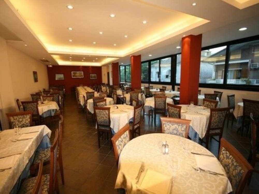 Hotel Milton 14/18