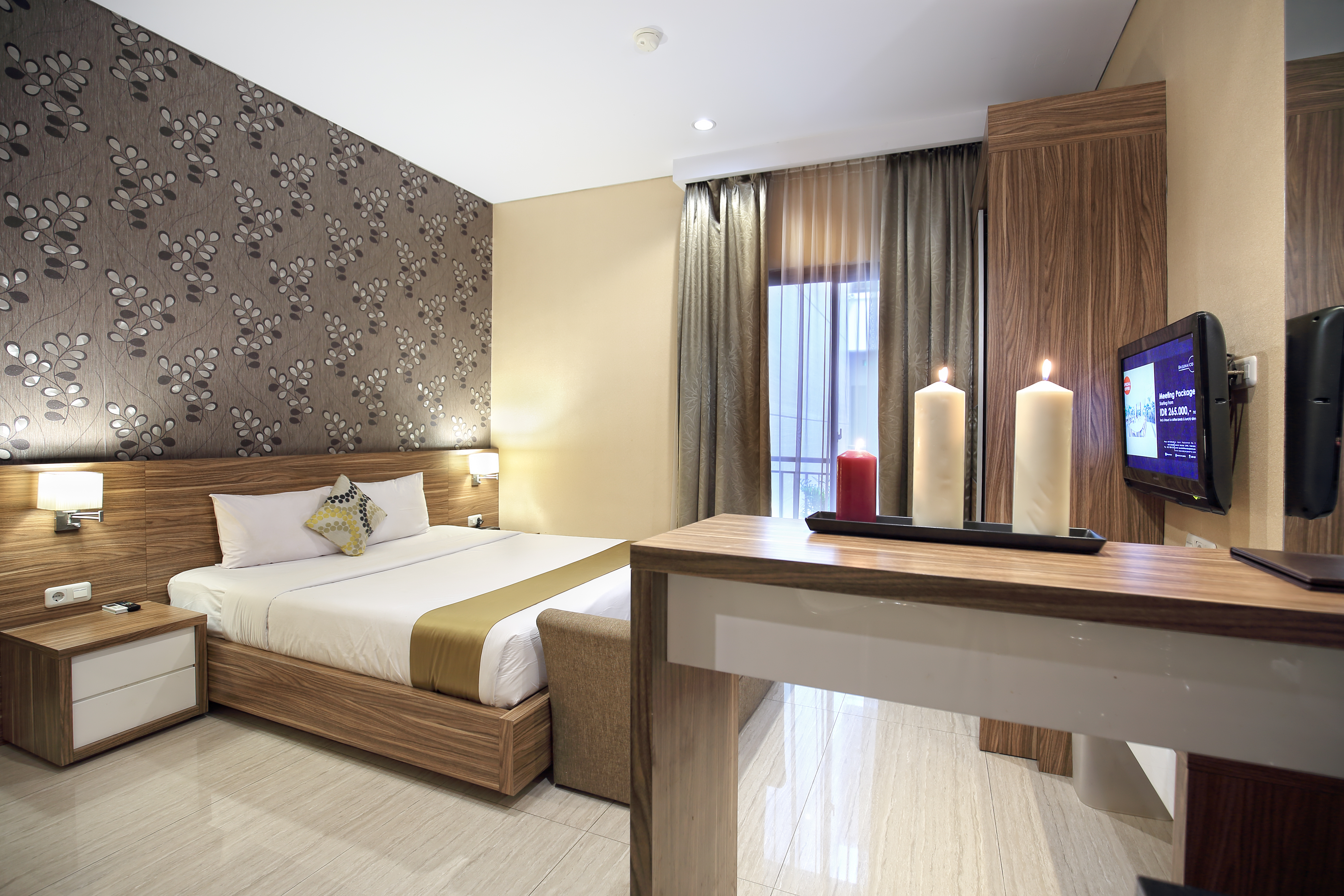 جناح بزنس، Rasuna Icon Hotel 4/7