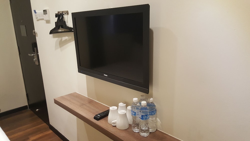 9 Square Hotel - Sri Kembangan 13/38