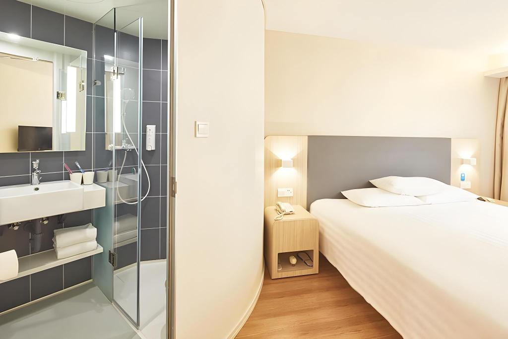 Hanting Hotel Shanghai Hongqiao Railway Station Beidi Road 37/49