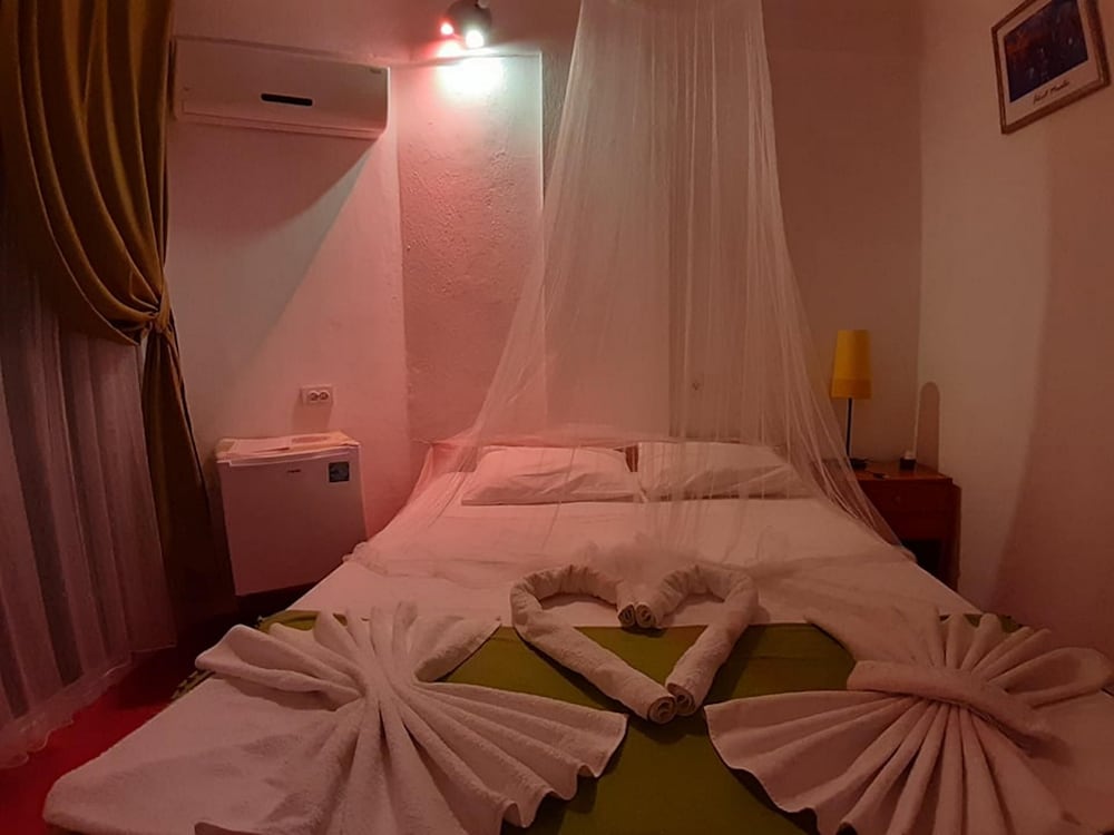 Caretta Caretta Hotel 22/41