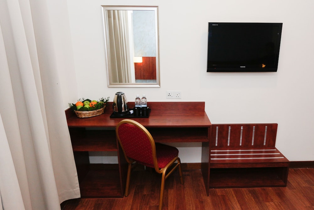 My Hotel @ KL Sentral 56/64