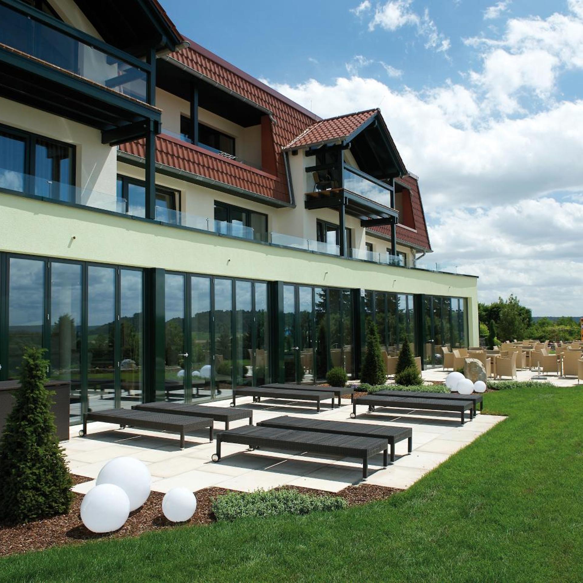 Hochwalder Wohlfuhlhotel 59/63