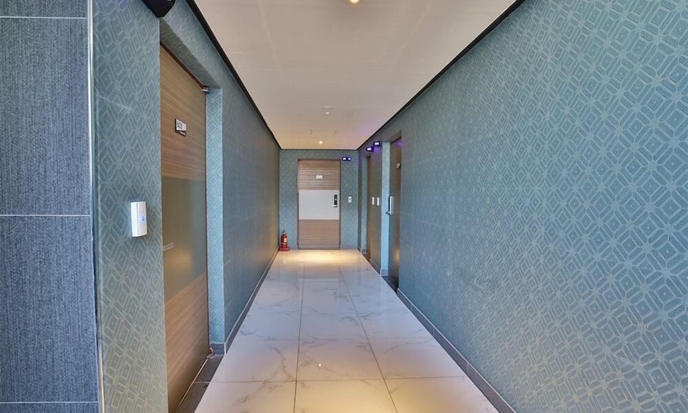 Hermes Hotel 52/56