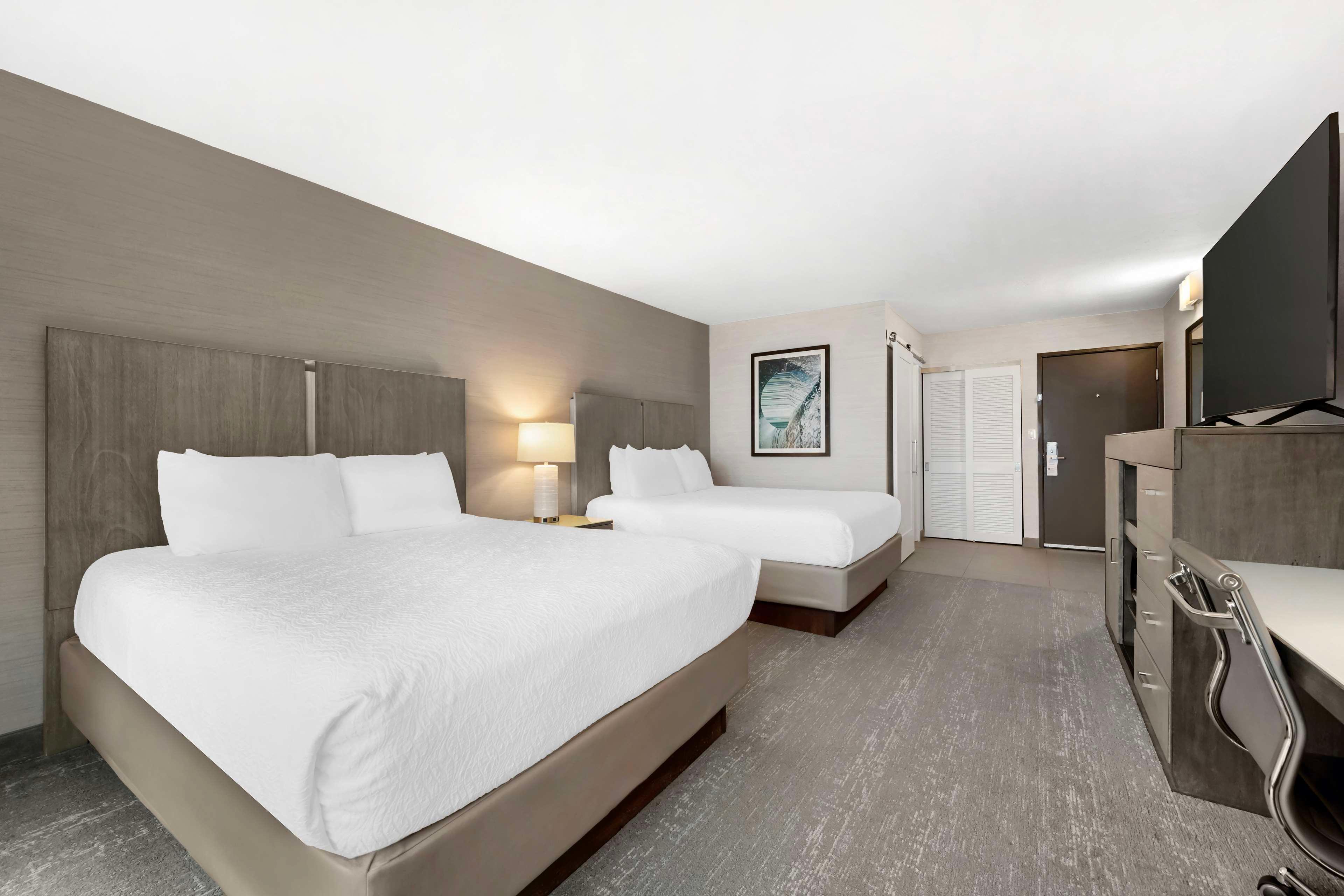 Room, 2 Queen Beds, with View, Pet Friendly, Accessible