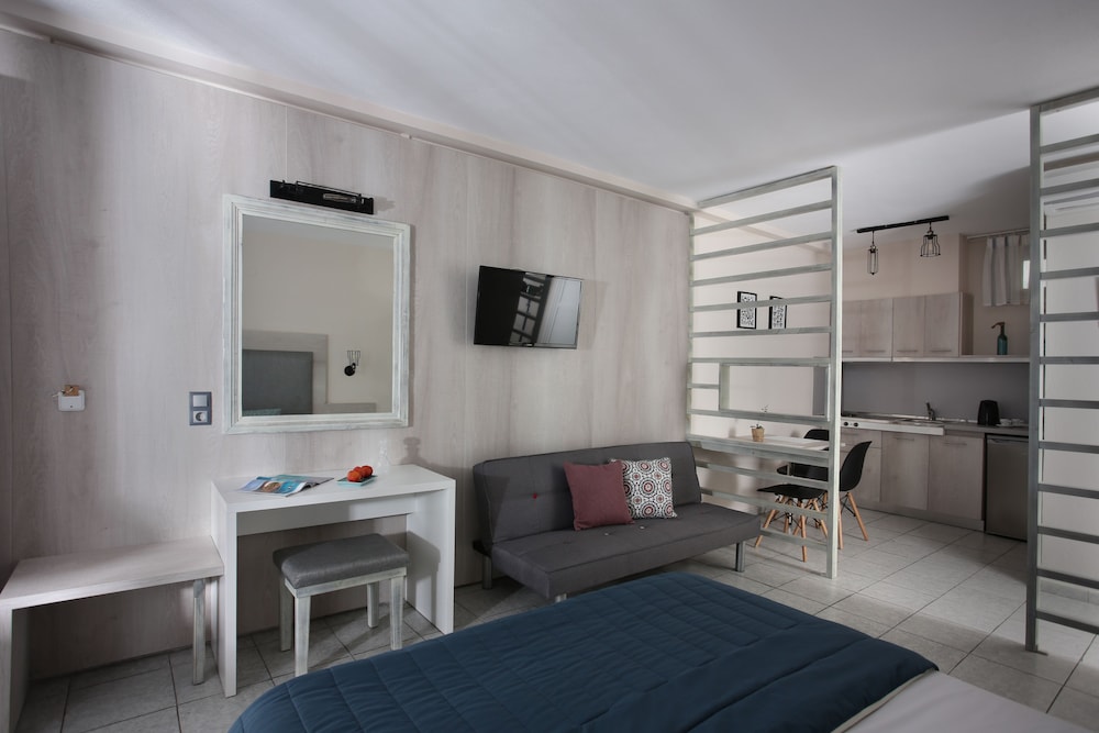 Studios Anny Elegant Studios 46/74