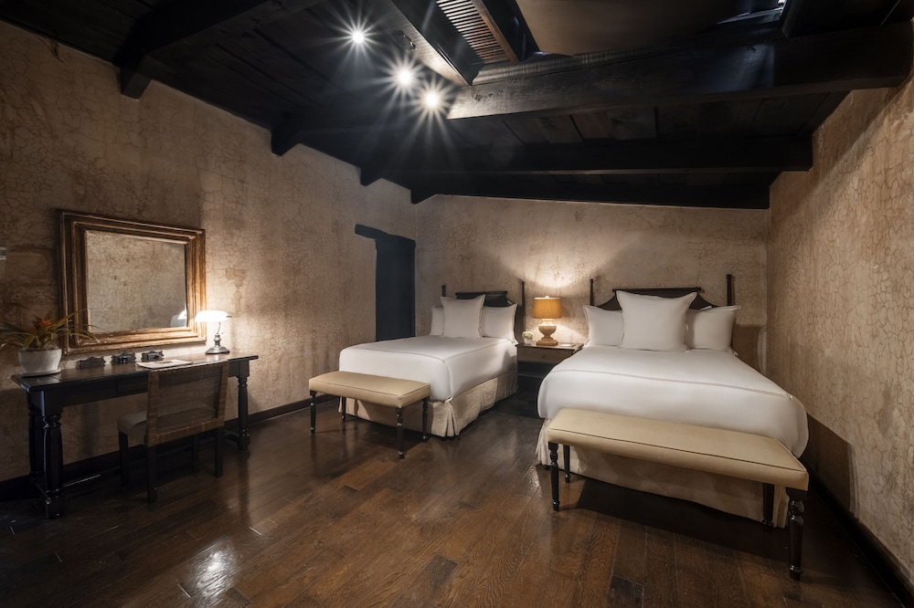 El Convento Boutique Hotel 14/66