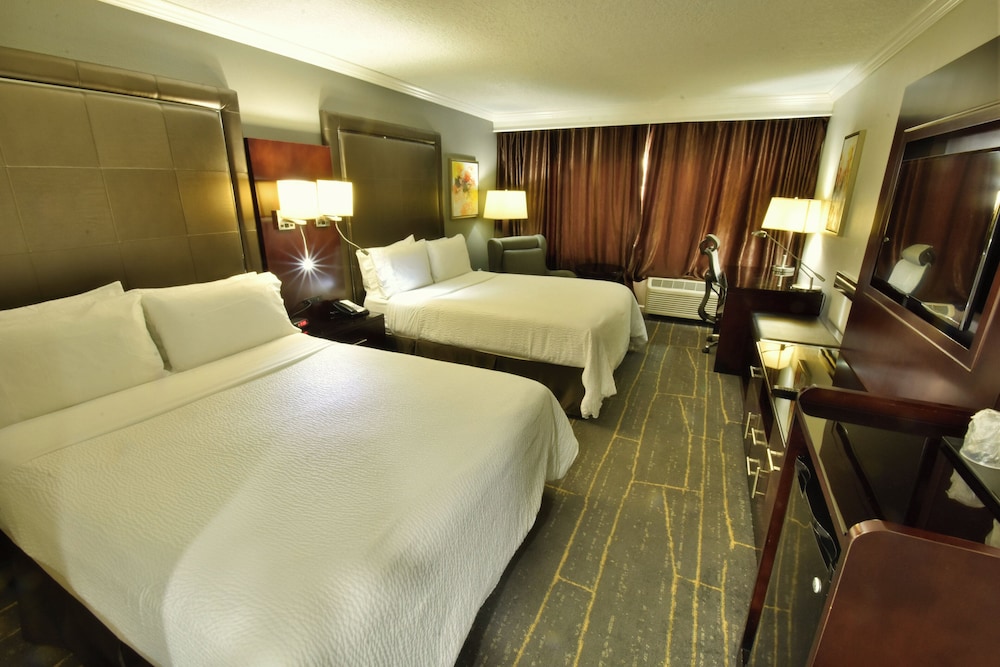 Holiday Inn Orlando East - UCF Area 19/59