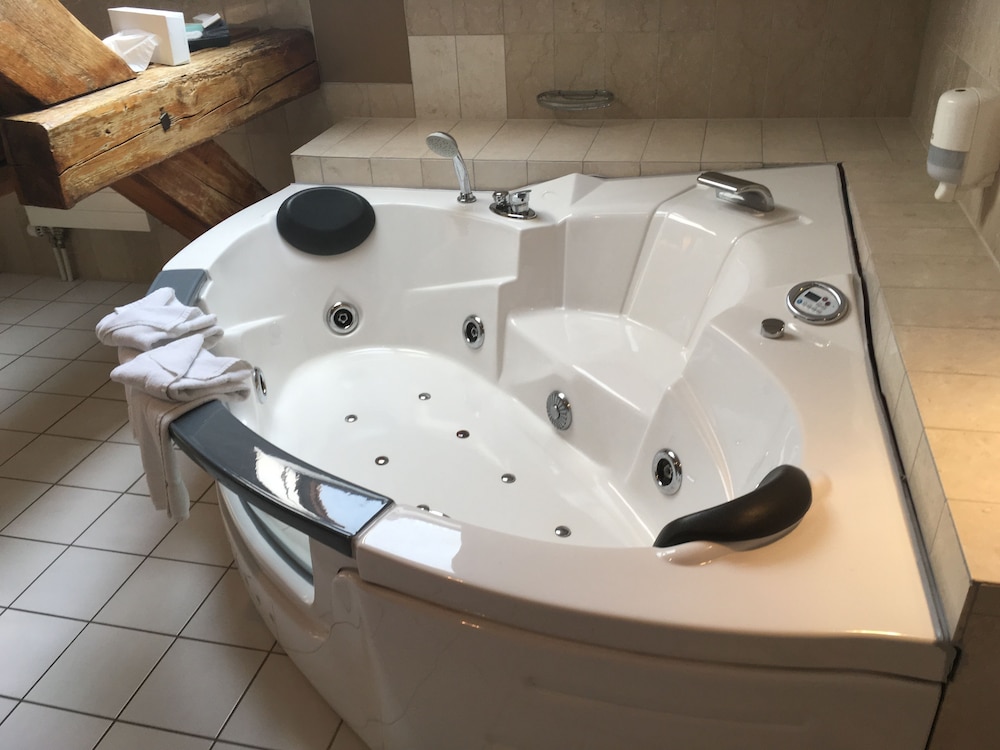 Hotel Baren Suhr 54/56