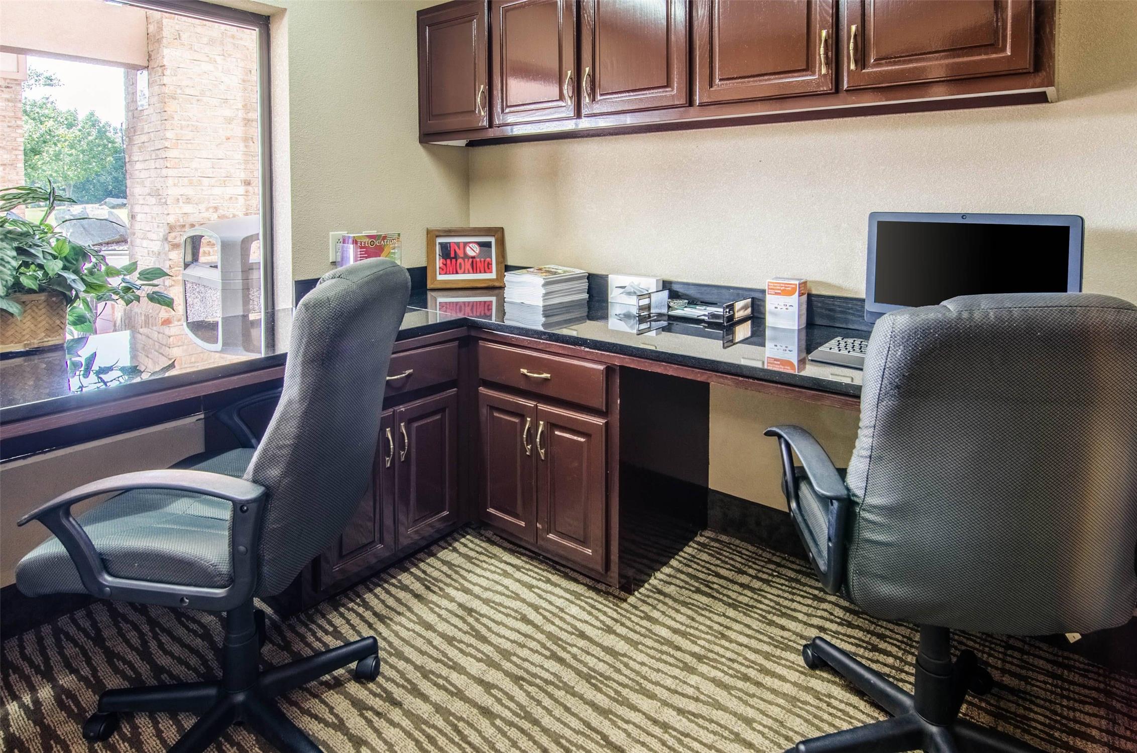 Quality Suites Graham - Burlington South 39/41
