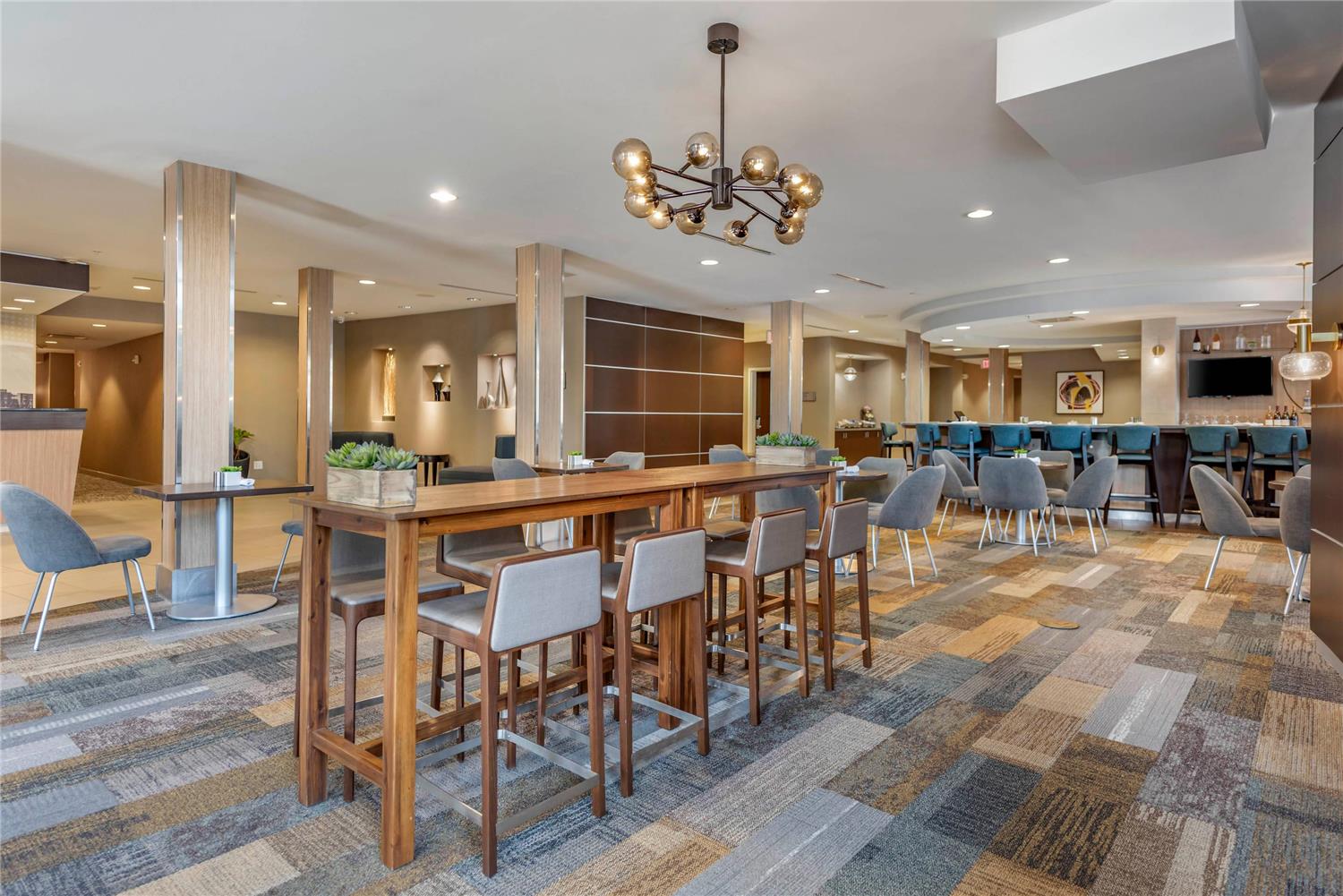 Cambria Hotel Madison East 31/41
