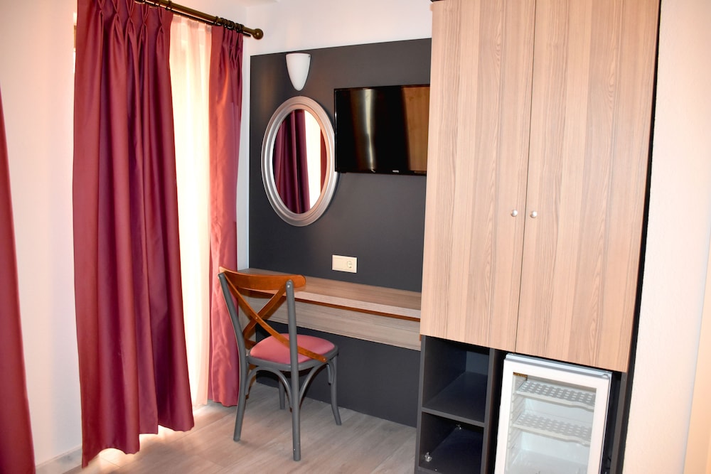 Laden Hotel Bodrum 32/42