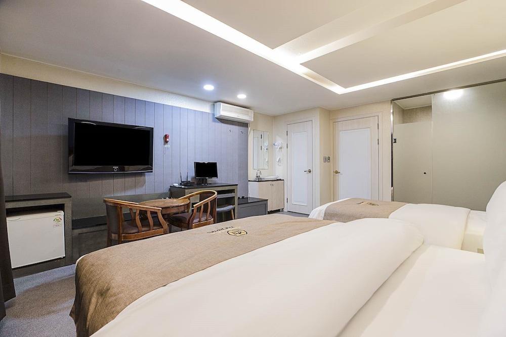 Amourex Hotel 19/49