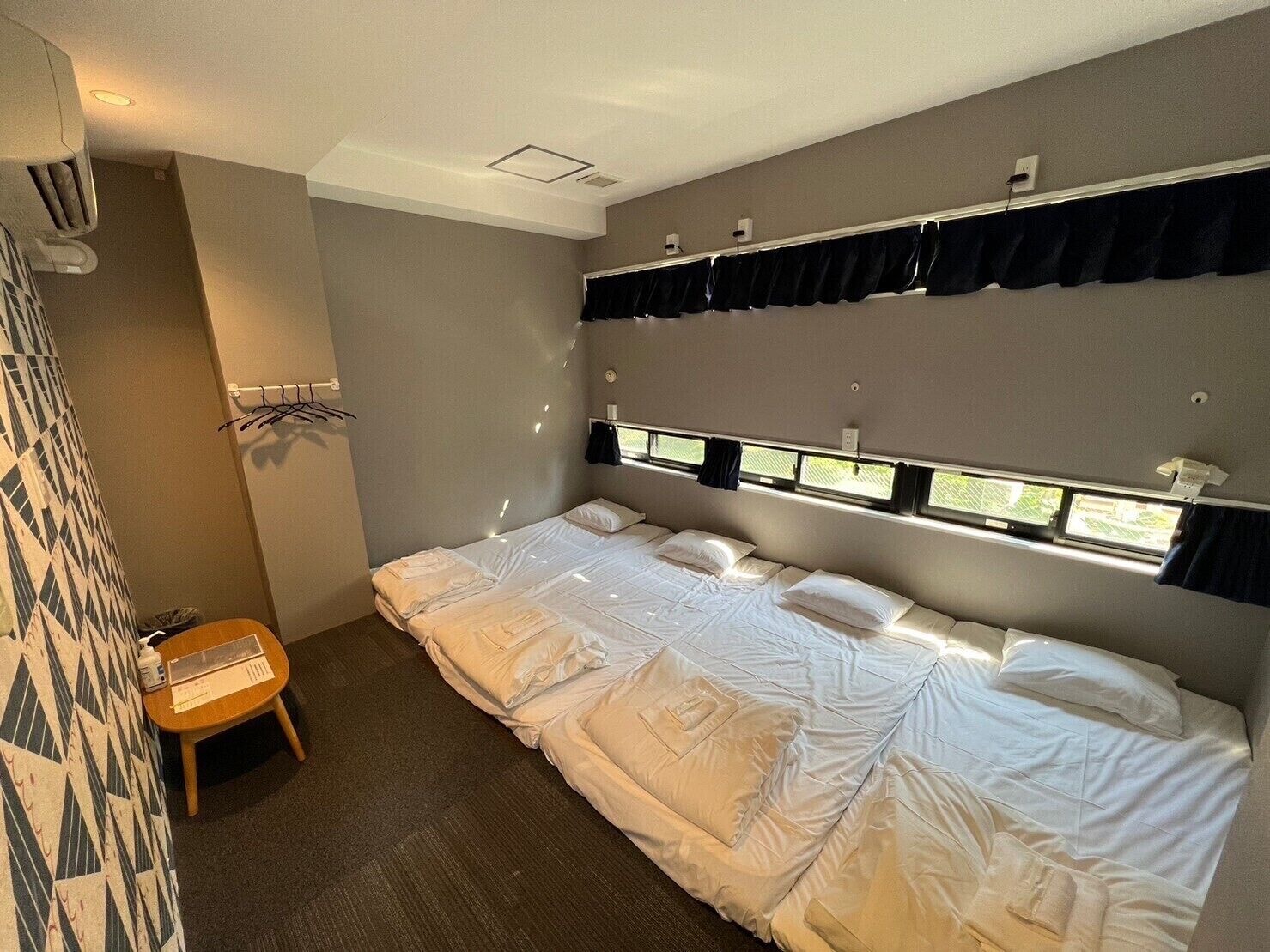 غرفة اقتصادية رباعية بأسرّة بطابقين بحمام مشترك، Hostel Hangout Osaka Nanba Nipponbashi 6/10