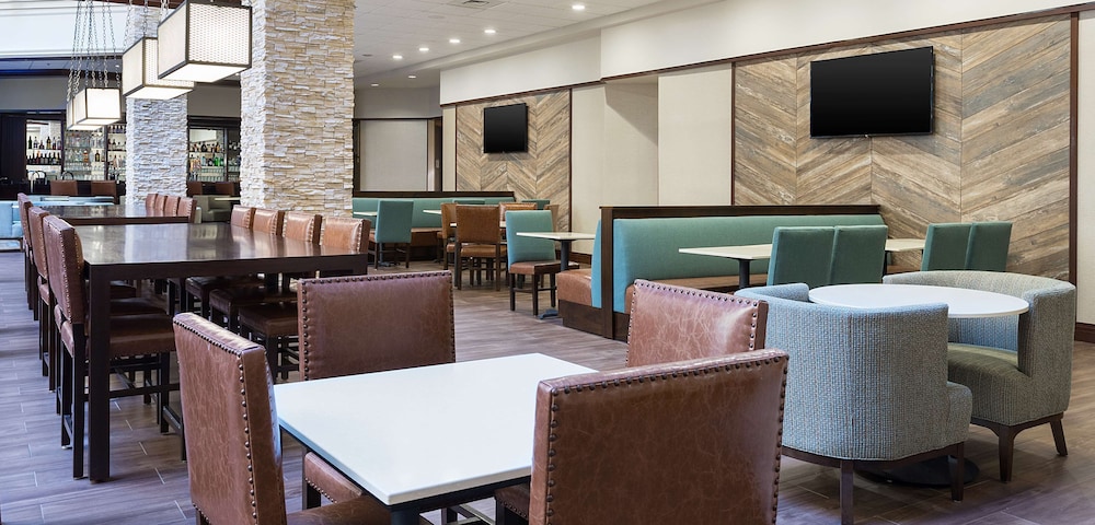 Embassy Suites by Hilton Denver Tech Center 43/64