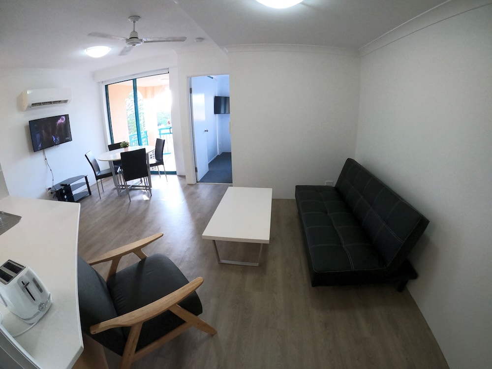 Aruba Surf Resort 32/69